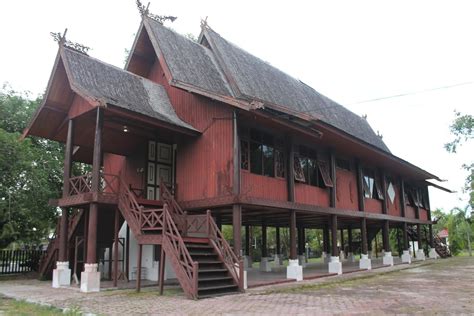 Cantik 21 Gambar Rumah Adat Dayak 85 Dalam Dekorasi Interior Rumah oleh ...