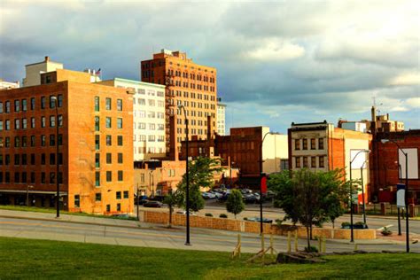 Youngstown Ohio Skyline Stock Photos, Pictures & Royalty-Free Images ...