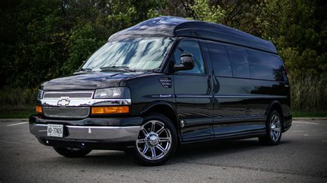 Executive Luxury Van Bennington