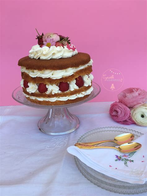 Naked Chiffon Cake Fraise Rhubarbe Vanille Cyrielle Gourmandise