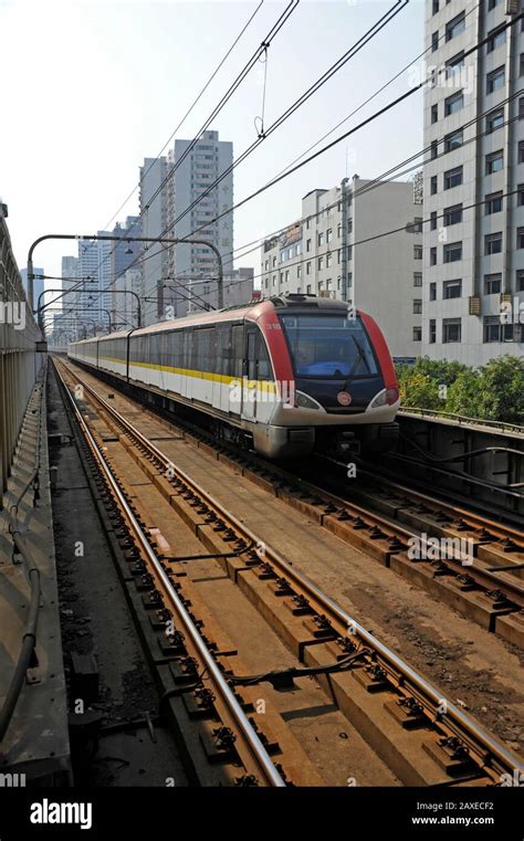 Shanghai Metro Line 3 Train Approaches A Station Shanghai China Stock