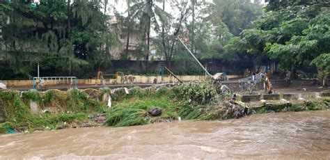 Forti Piogge Monsoniche Provocano Letali Frane E Alluvioni In Nepal