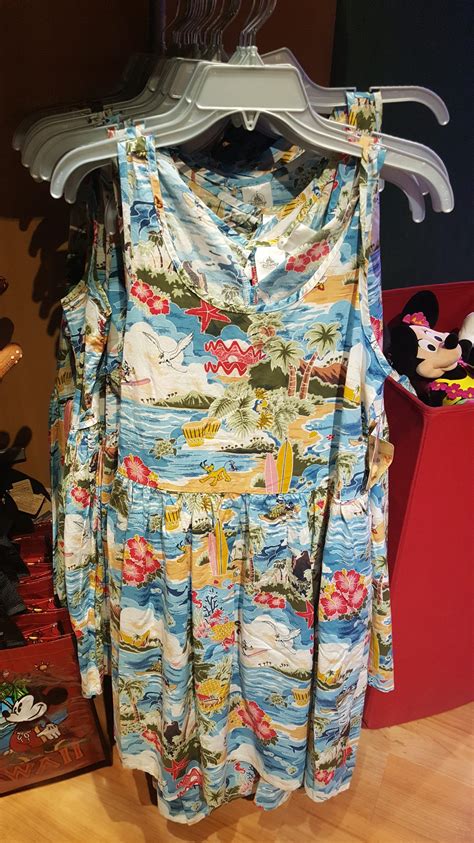 Grab A Souvenir In Hawaii From The Disney Store In Honolulu!