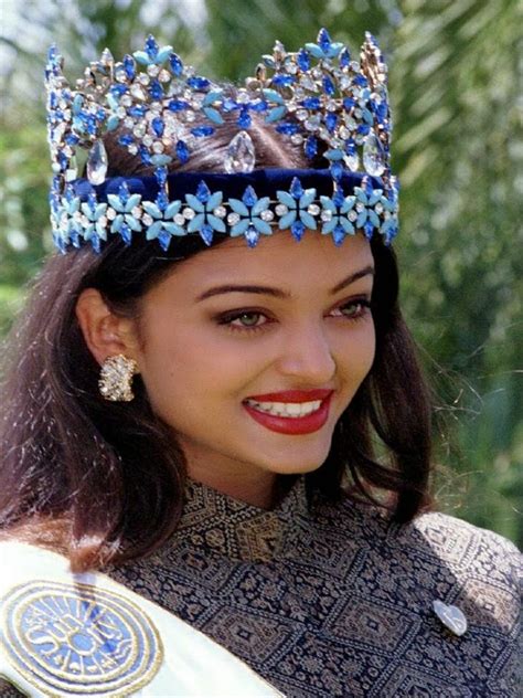 Aishwarya Rai Aishwarya Rai S Latest Top Unseen Rare Hot Pics Hd Photos Bollywood Addaa
