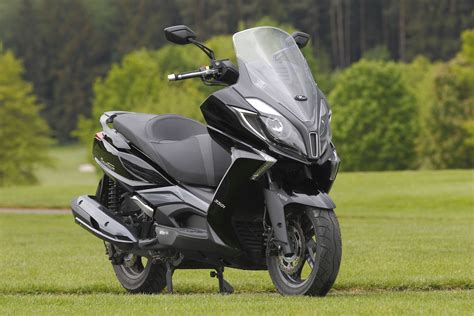 Motorrad Vergleich Kymco New Downtown I Abs Vs Kymco Downtown