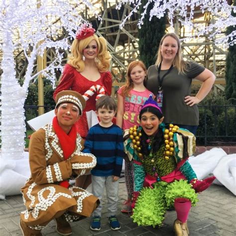 California's Great America WinterFest: Holiday Theme Park Family Fun ...