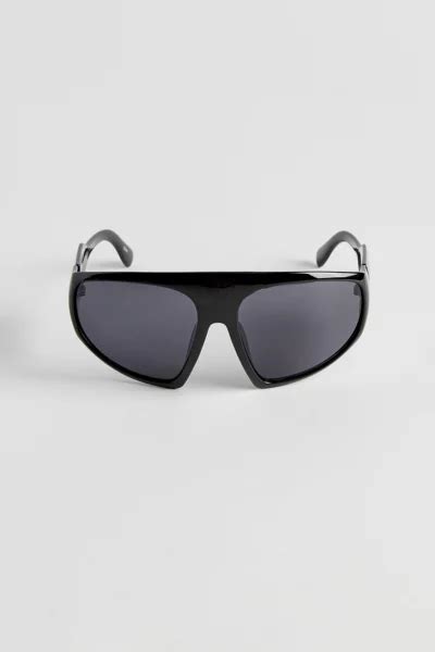 Danny Oversized Shield Sunglasses Urban Outfitters