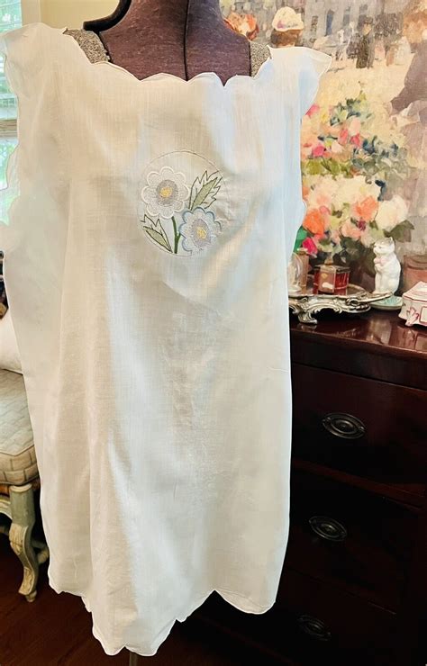 Vintage Edwardian White Cotton Nightgown Shift Embroi Gem