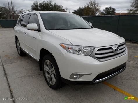 Blizzard White Pearl Toyota Highlander Limited