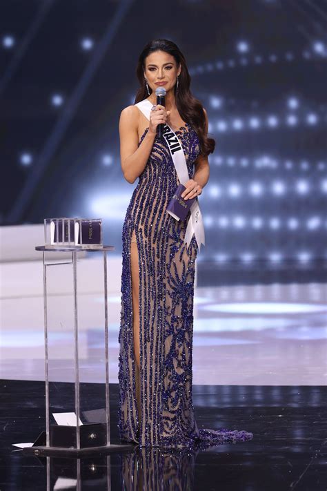 Miss Universo: brasileira Julia Gama fica em segundo lugar - Quem