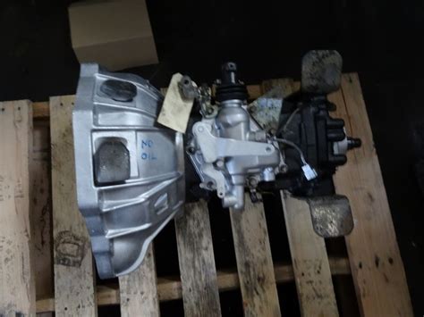 Diesel Truck Gearbox – Daihatsu Delta V118 Tipper | Japanese Truck ...