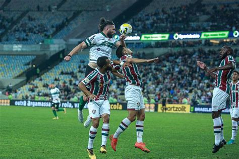 Coxa Perde De 5x2 No Maracanã