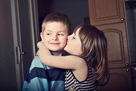 Cute Child Couple Wallpaper - Fotolip