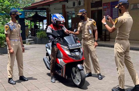 Edukasi Keselamatan Berkendara Astra Motor Bali Dukung Program