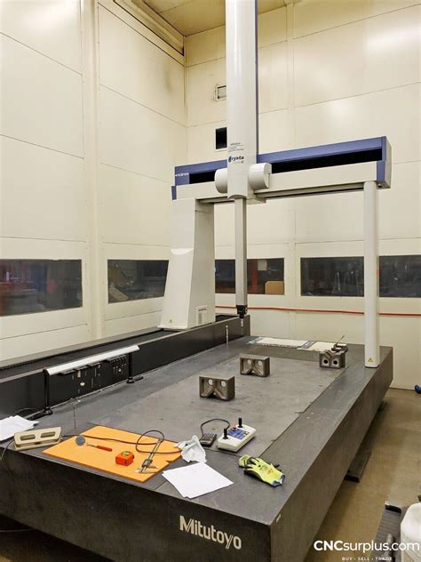 2009 MITUTOYO CRYSTA APEX C163016 CNC COORDINATE MEASURING MACHINE