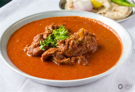 Tambda Rassa Signature Delicacy From Kolhapur