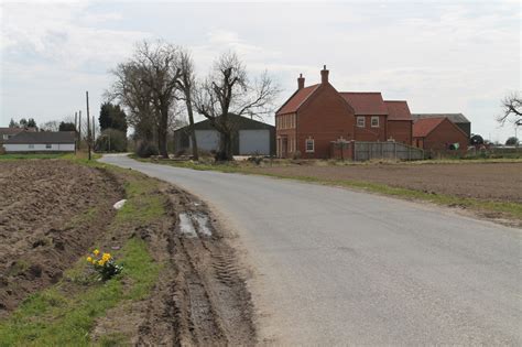 Broad Gate Towards Woad Farm Livery J Hannan Briggs Cc By Sa