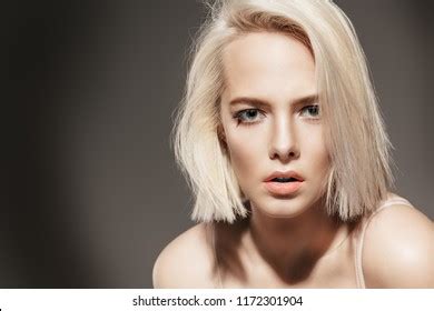 Closeup Portrait Beautiful Blonde Woman Nude Stock Photo 1140963665