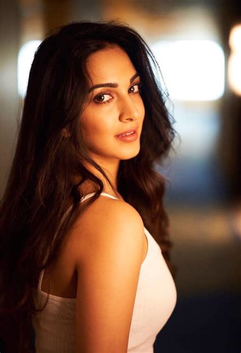 21 Kiara Advani Hot Photos That Are A Feast For The Eyes