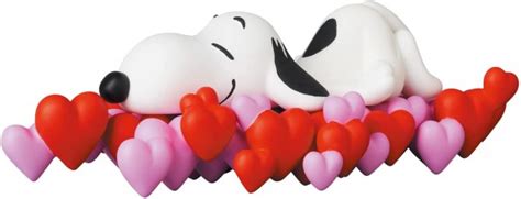 Udf Peanuts Series 13 Full Of Heart Snoopy メディコム・トイ 東京ホビーポータル