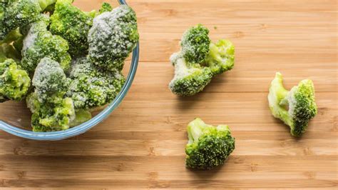 How To Roast Frozen Broccoli Without It Getting Soggy Lifehacker