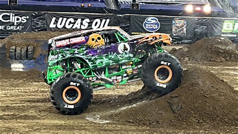 Monster Jam World Finals XXII Los Angeles CA Grave Digger Freestyle