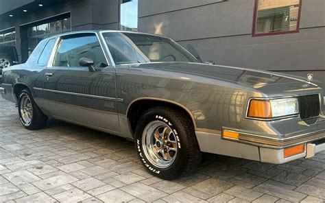 Low Mile Survivor 1987 Oldsmobile 442 Barn Finds