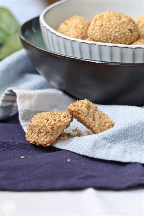 Energiekekse mit Tahin und Sesam glutenfrei vegan Glücksgenuss