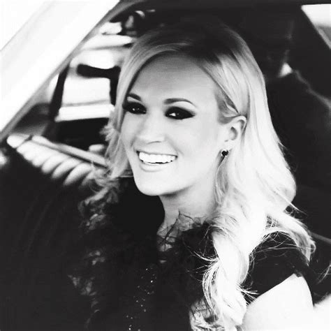 Carrie Underwood  Find And Share On Giphy