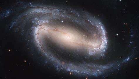 Identify The Parts Of The Barred Spiral Galaxy