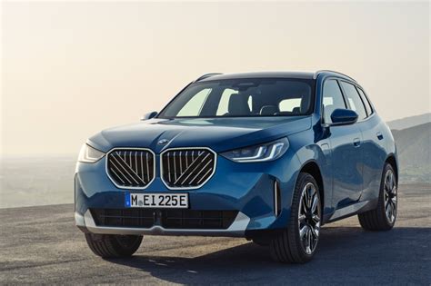 BMW launches new X3 as PHEV again - electrive.com