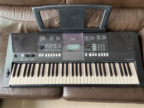 Yamaha Keyboard PSR E423 Hobbies Toys Music Media Musical