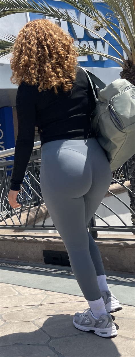 Jaw Dropping Red Head Latina VPL In Tight Leggings Spandex Leggings Yoga Pants Forum