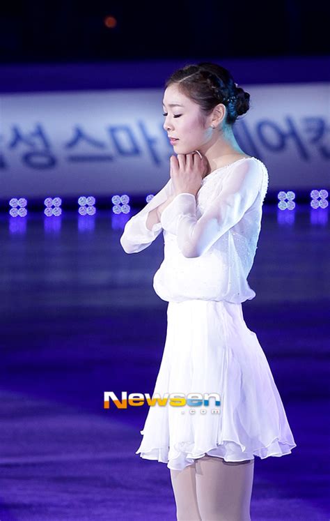 김연아 Let It Go 열풍 종결자 ‘눈의 여왕 김엘사 등극 손에 잡히는 뉴스 눈에 보이는 뉴스 뉴스엔