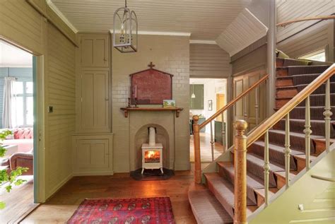 Sex Education La Maison D Otis Milburn Est Vendre