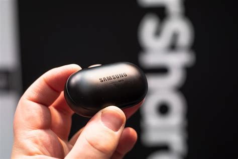 Обзор Samsung Galaxy Buds Live: какими будут новые наушники Galaxy Buds ...