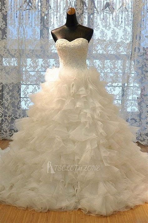 Tsclothzone Gorgeous Sweetheart Lace Appliques Wedding Dress Tulle