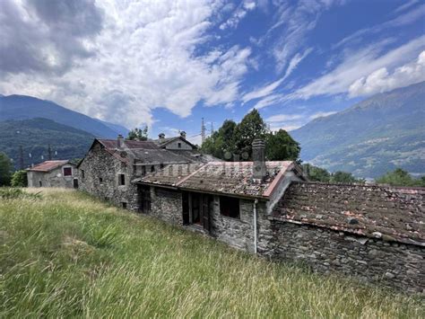 Vendita Rustico In Strada Provinciale Del Passo San Marco Morbegno Da