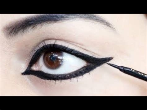 HOW TO APPLY WING EYELINER FOR BEGINNER EYELINER KAISE LAGAYE