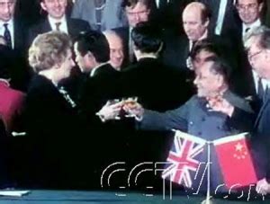 December 19 1984 Britain and China sign Hong Kong return agreement ...