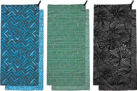 10 Best Travel Towels For Hiking, Backpacking + Adventures