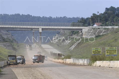 Ruas Tol Cisumdawu Antara Foto