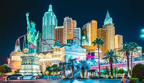 Las Vegas Replicas World Landmarks In Vegas Photos Feelingvegas