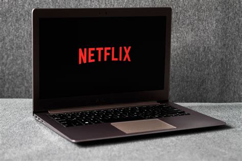 Netflix Sex Serie lässt Fans ausflippen Wie geil ist das denn DerWesten de