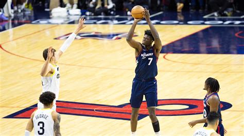 Injury Report Center Mo Bamba To Make Clippers Debut Vs Jazz