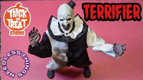 Trick Or Treat Studios Terrifier Art The Clown 1 6 Scale Figure