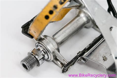 Campagnolo Record SL Superleggeri Strada Pedals + Ale Allara Straps