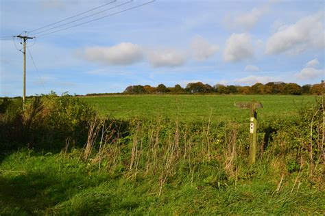 Footpath Junction On Hinton Lane © David Martin Geograph Britain And