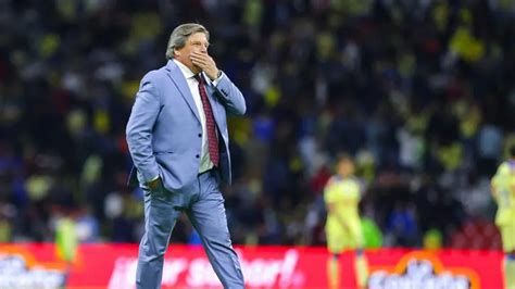 Miguel Herrera se va enojado del Azteca No vi al esplendoroso América