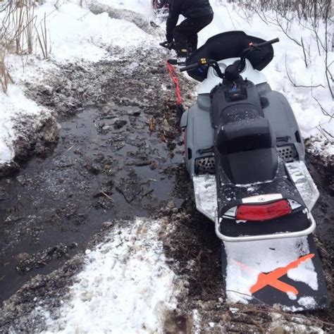 Sleds water skipping or just playing submarine? | Ski-Doo Snowmobiles Forum